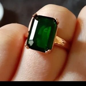 18k GF Rose Gold Emerald Ring